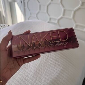 Urban Decay Naked Cherry Palette